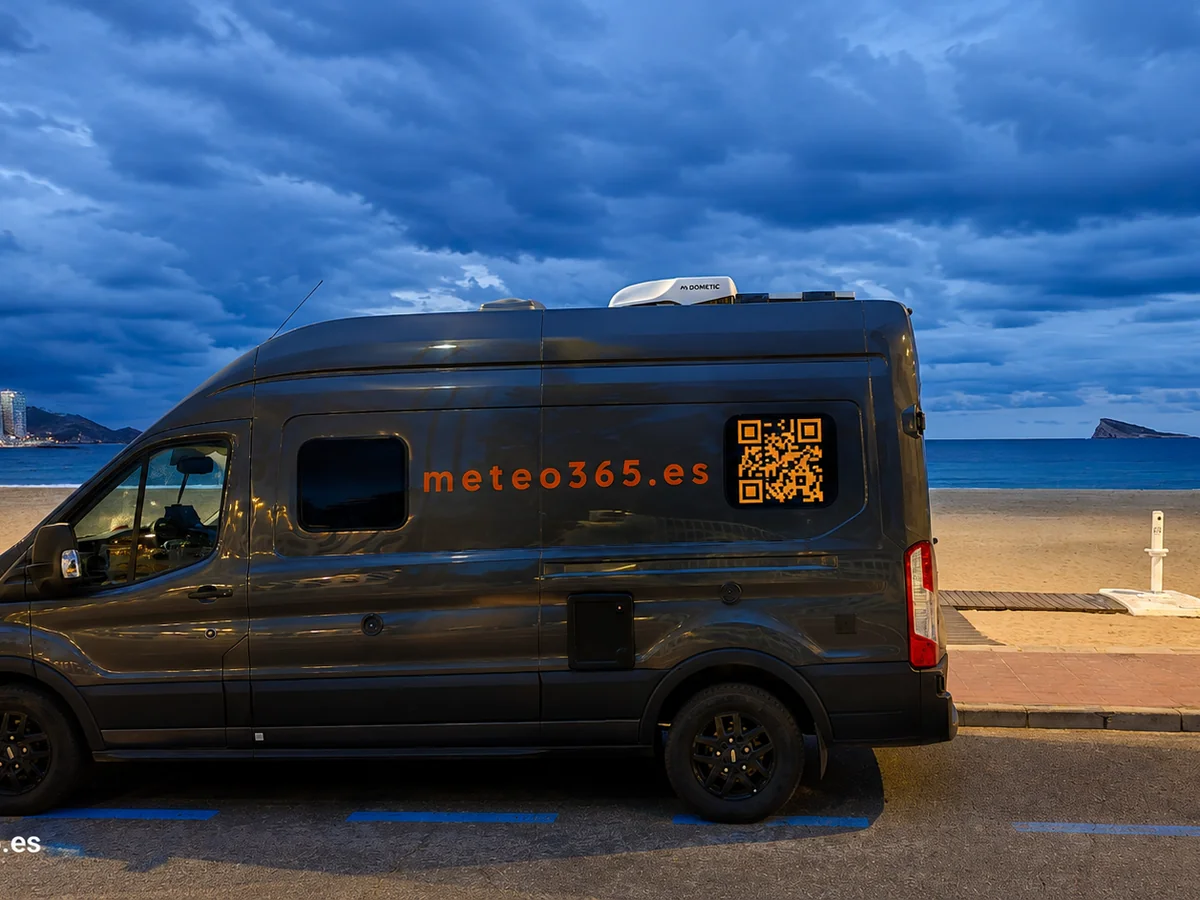 The meteo365 vehicle by the coast