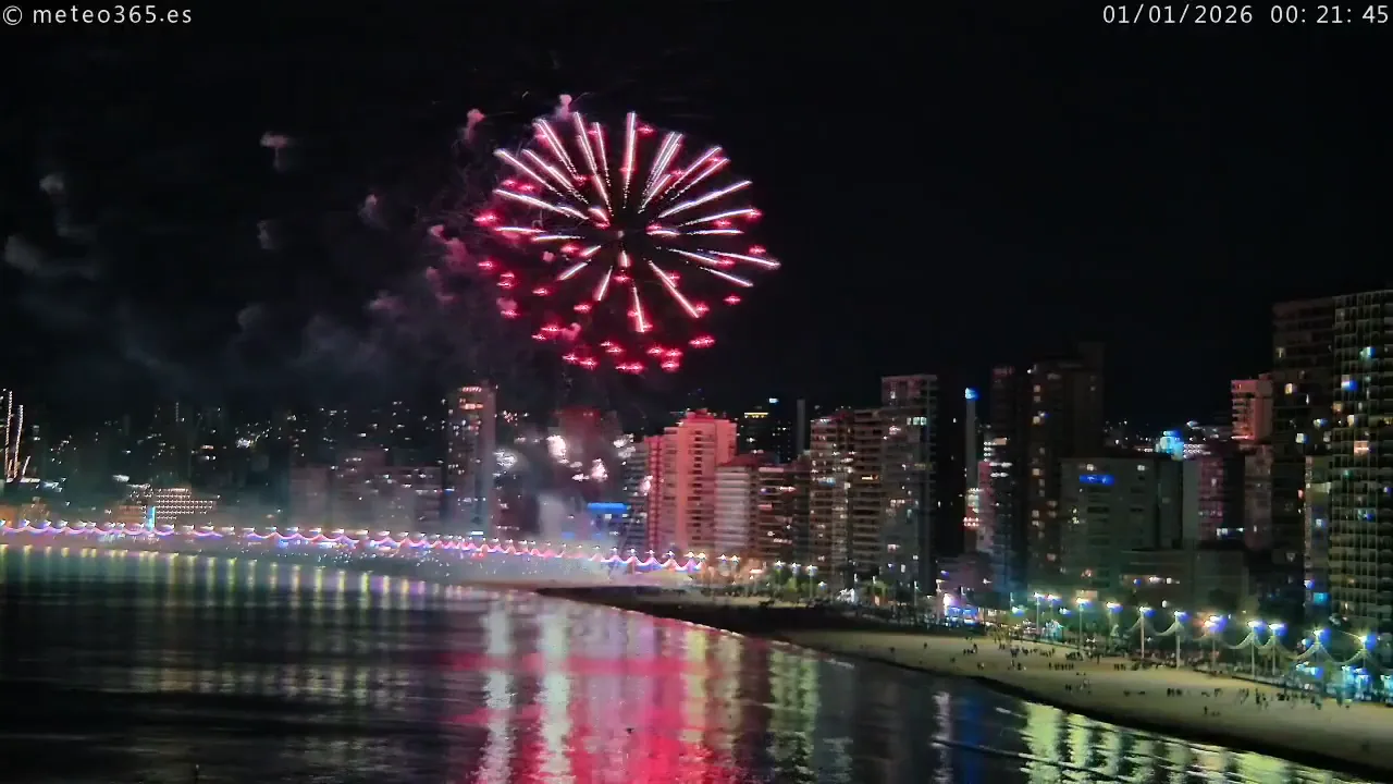 Fuegos artificiales de Nochevieja en Benidorm