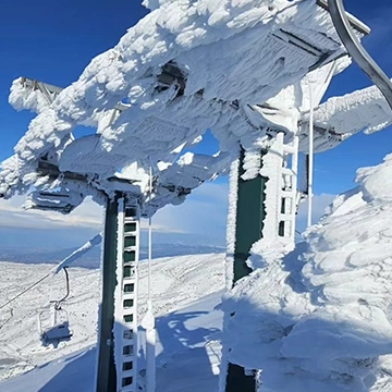 Viel Neuschnee im Skigebiet Mount Hermon