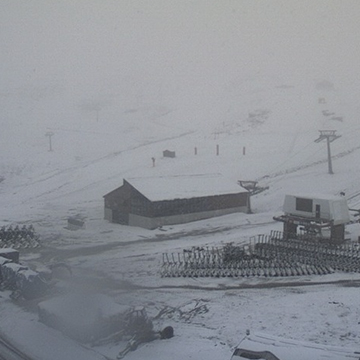 ¡Loco! Está nevando en la Sierra Nevada